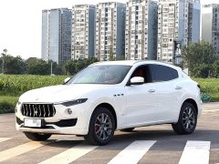 Maserati Levante 3.0T Luxury - ფოტო 1