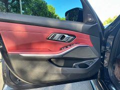 BMW 3 Series 325Li M Sport Midnight Edition Package - ფოტო 4