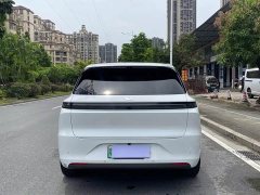 Li Auto L6 2024 Pro - ფოტო 2