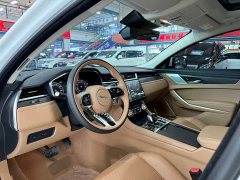 Jaguar XFL 2.0T P250 Two-Wheel Drive Luxury Edition - ფოტო 10
