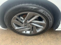 Volkswagen Lingdu L 280TSI DSG Dazzling Red Edition - ფოტო 12