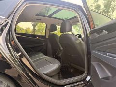 Volkswagen Passat 330TSI Starry Sky Elite - ფოტო 9