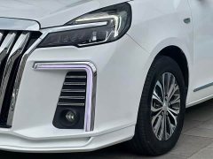 Buick GL8 Land Business Class 652T Luxury - ფოტო 11