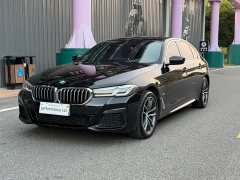 BMW 5 Series 525Li M Sport Package - ფოტო 1