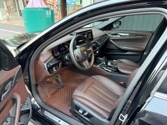 BMW 5 Series 525Li M Sport Package - ფოტო 5