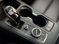 Cadillac XT4 28T FWD Luxury - ფოტო 13
