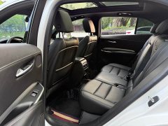 Cadillac XT4 28T FWD Luxury - ფოტო 8