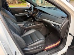 Cadillac XT4 28T FWD Luxury - ფოტო 9
