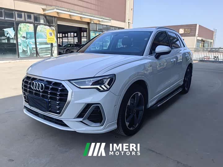 Audi Q3 35 TFSI Fashion Dynamic Edition (1.5T)