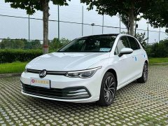 Volkswagen Golf 200TSI DSG Pro - ფოტო 1