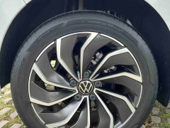 Volkswagen Golf 200TSI DSG Pro - ფოტო 18