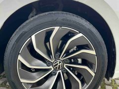 Volkswagen Golf 200TSI DSG Pro - ფოტო 19
