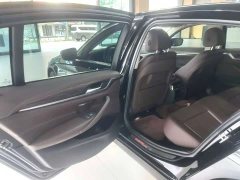 BMW 5 Series 530Li Premier Luxury Package - ფოტო 4