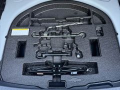 Toyota Corolla 2022 1.8L CVT Luxury - ფოტო 16