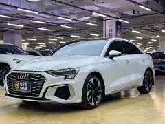 Audi A3 A3L Limousine 35 TFSI Fashion Sport - ფოტო 1