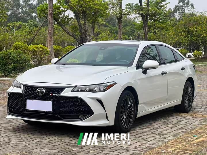 Toyota Avalon 2.5L Luxury
