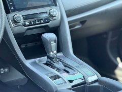 Honda Civic Hatchback 220 Turbo CVT Trendy Control - ფოტო 13