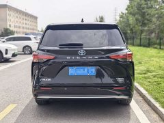 Toyota Sienna 2.5L Hybrid Premium Edition - ფოტო 18