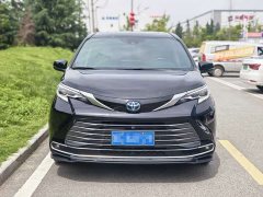 Toyota Sienna 2.5L Hybrid Premium Edition - ფოტო 3