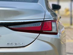 Lexus ES 2020 200 Excellence Edition - ფოტო 19