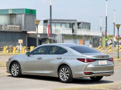 Lexus ES 2020 200 Excellence Edition - ფოტო 6