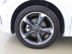 Audi Q3 35 TFSI Fashion Dynamic Edition (1.5T) - ფოტო 9