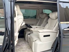 Lexus LM 500h Six-Seat Premium Edition - ფოტო 13