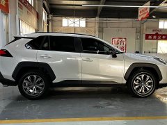 Toyota RAV4 2.0L CVTAWDPlus Edition - ფოტო 4