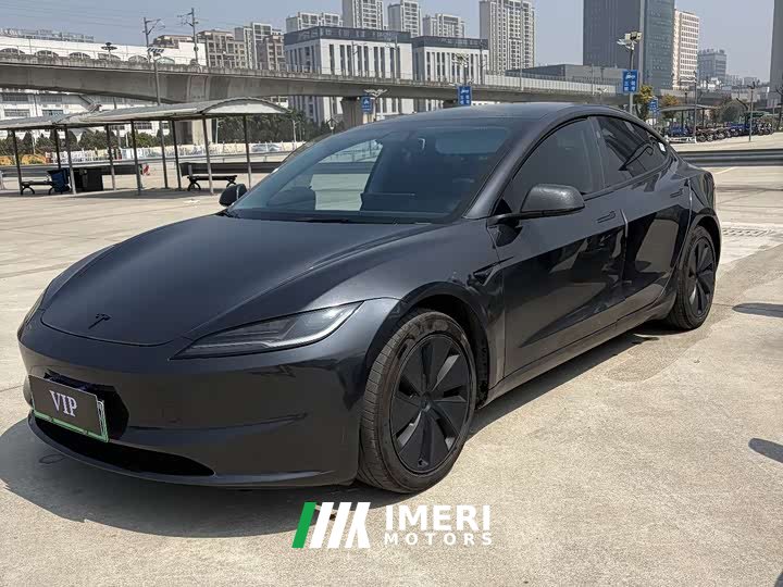 Tesla Model 3 Rear-Wheel Drive