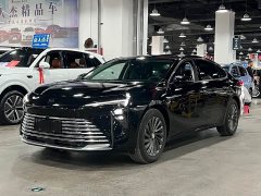 Buick Junyue 28T Platinum Edition - ფოტო 1