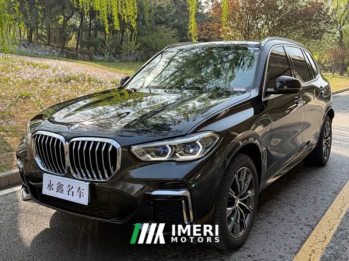 BMW X5 xDrive 30Li Luxury M Sport Package