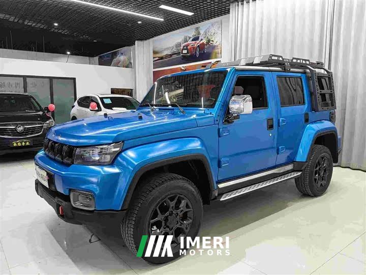 Beijing Jeep BJ40 2.0D Automatic Four-wheel Drive Blade Hero Edition Swordsman Type (Front and Rear Electronic Locking Differentials)