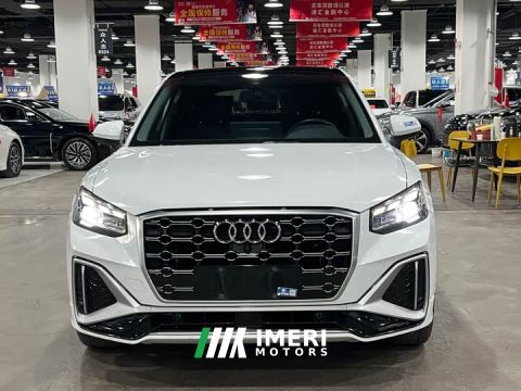 2022 Audi Q2L 35 TFSI Fashion Dynamic