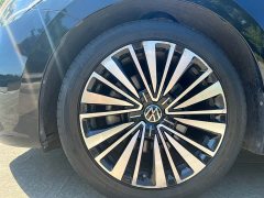 Volkswagen Passat 330TSI Luxury - ფოტო 13
