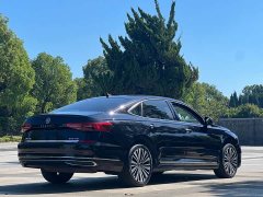 Volkswagen Passat 330TSI Luxury - ფოტო 17