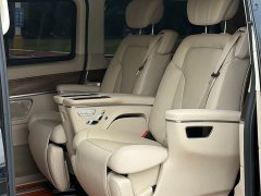 Mercedes-Benz V-Class V 260 L Long Wheelbase Luxury Edition - ფოტო 9