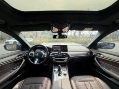 BMW 5 Series Facelift 530Li Premier M Sport Package - ფოტო 14