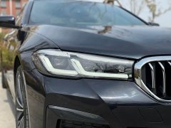 BMW 5 Series Facelift 530Li Premier M Sport Package - ფოტო 5