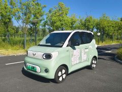Wuling Hongguang MINIEV Third Generation 215km Advanced Edition - ფოტო 1