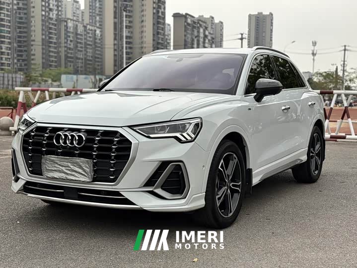 Audi Q3 45 TFSI quattro Fashion Version - ავტომობილი ჩინეთიდან