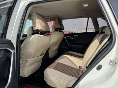 Toyota RAV4 2.0L CVT AWD Fashion Plus Edition - ფოტო 8