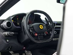 Ferrari 812 Competizione - ფოტო 13