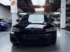 BMW 5 Series 530Li Premier M Sport Package - ფოტო 2