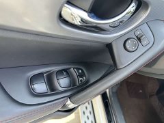 Nissan Qashqai 2.0L CVT XV Premium Luxury - ფოტო 19