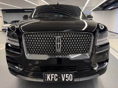 Lincoln Navigator 2020 3.5T Long Wheelbase Presidential Edition - ფოტო 2
