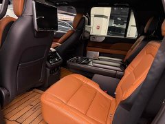 Lincoln Navigator 2020 3.5T Long Wheelbase Presidential Edition - ფოტო 6