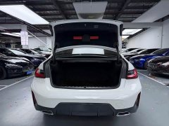 BMW 3 Series 325Li M Sport Package - ფოტო 17