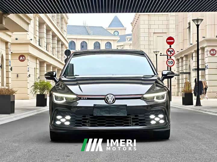 Volkswagen Golf GTI 380TSI DSG GTI - ავტომობილი ჩინეთიდან
