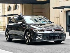 Volkswagen Golf GTI 380TSI DSG GTI - ფოტო 2