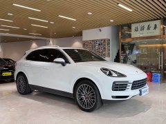 Porsche 2019 Cayenne 3.0T - ფოტო 3